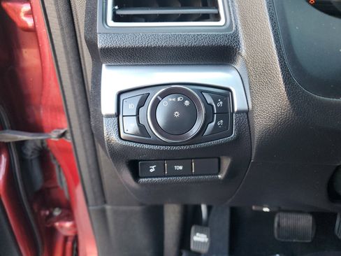 Used 2018 Ford Explorer Sport image 31