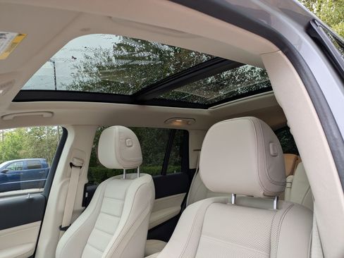 Used 2024 Mercedes-Benz GLS 450 4MATIC image 28