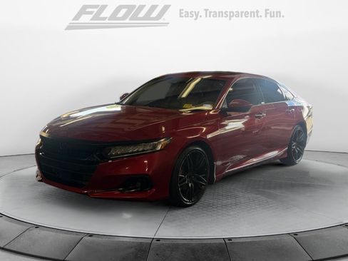 Used 2022 Honda Accord Touring image 4