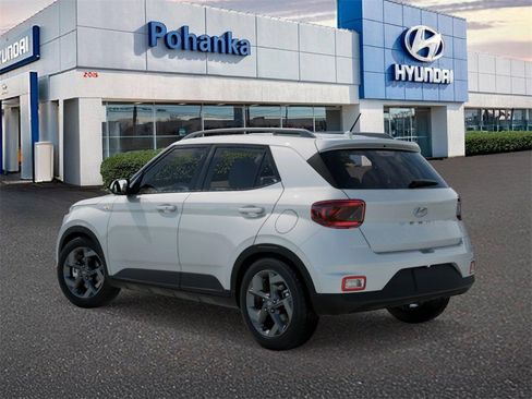 New 2026 Hyundai Venue SEL image 5