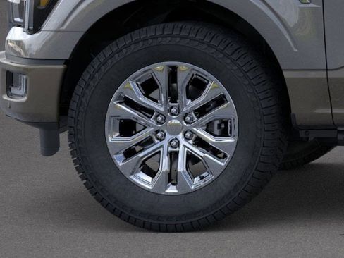 New 2025 Ford F150 King Ranch w/ FX4 Off-Road Package image 42