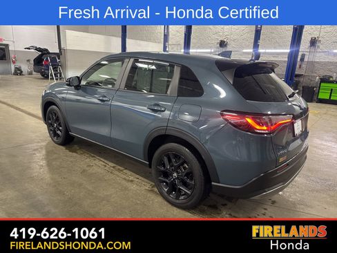 Certified 2024 Honda HR-V Sport image 3