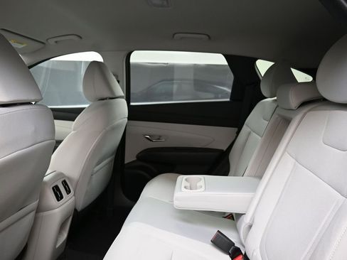 New 2026 Hyundai Tucson SEL image 17