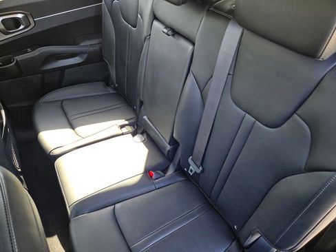 New 2026 Kia Sorento EX FWD image 18