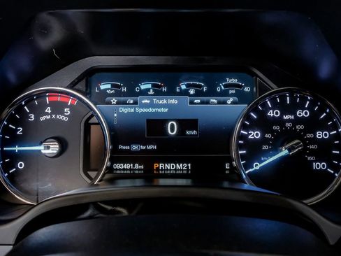 Used 2018 Ford F250 Lariat w/ Chrome Package AWD/4WD image 18