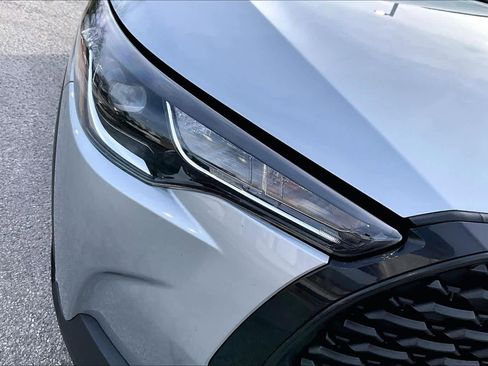 Used 2023 Toyota Corolla Cross L image 27