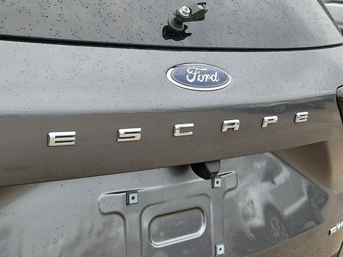 Used 2023 Ford Escape Active w/ Tech Pack #2 AWD/4WD image 29