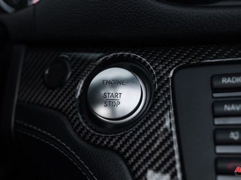 Used 2013 Mercedes-Benz SL 63 AMG image 14