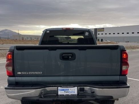 Used 2006 Chevrolet Silverado 1500 LT w/ Light Duty Power Package image 6