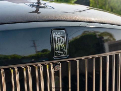 Used 2020 Rolls-Royce Cullinan Black Badge AWD/4WD image 79