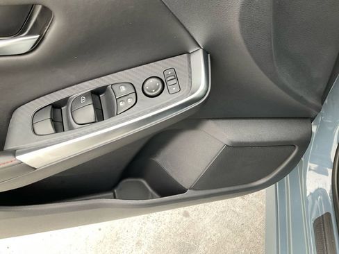 Certified 2025 Nissan Sentra SR image 15