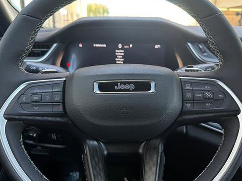 New 2026 Jeep Grand Cherokee L Laredo AWD/4WD image 21