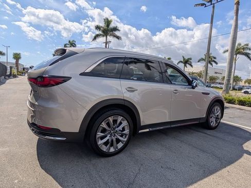 Used 2024 MAZDA CX-90 3.3 Turbo w/ Premium Package image 14