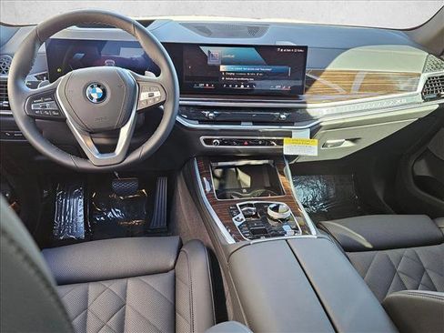New 2026 BMW X5 xDrive50e w/ Executive Package image 14