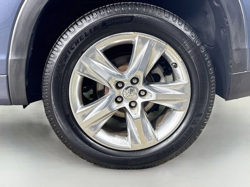 Used 2014 Toyota Highlander Limited Platinum FWD image 39
