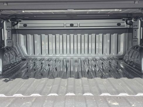 New 2026 Chevrolet Silverado 1500 LTZ w/ LTZ Premium Package AWD/4WD image 11