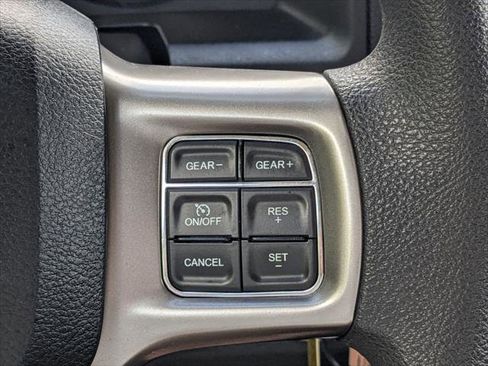 Certified 2022 RAM 1500 Classic SLT image 22