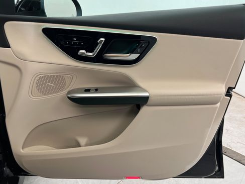 New 2026 Mercedes-Benz GLC 300 4MATIC image 23