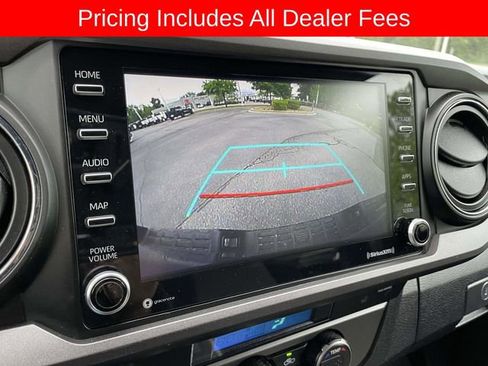 Used 2023 Toyota Tacoma TRD Sport AWD/4WD image 33
