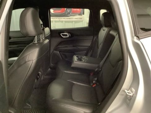 New 2026 Jeep Compass Latitude image 34