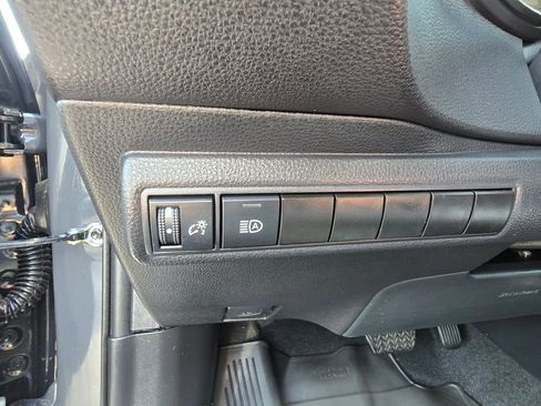 Used 2025 Toyota Corolla LE FWD image 19
