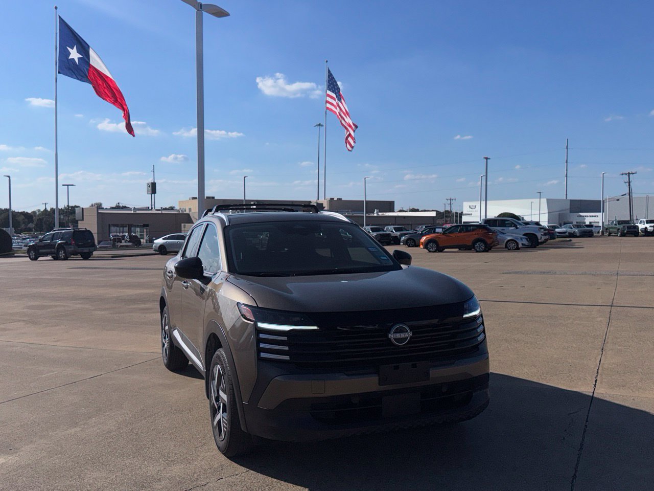 Used 2026 Nissan Kicks SV w/ Cold Weather Package FWD image 3