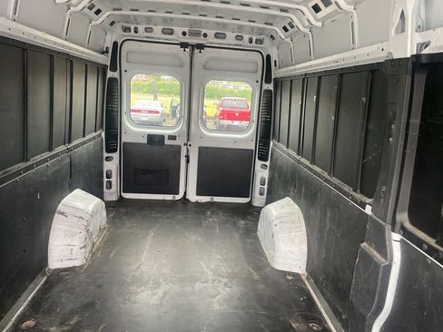 Used 2020 RAM ProMaster 3500 w/ Mopar Trailer Tow Group FWD image 5
