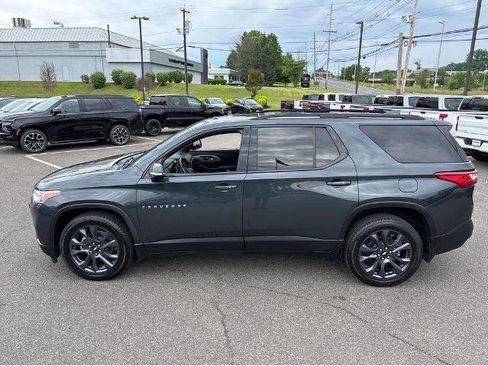 Used 2020 Chevrolet Traverse RS w/ LPO, Floor Liner Package AWD/4WD image 15