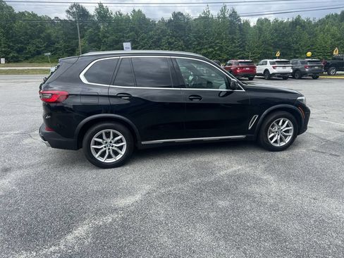 Used 2019 BMW X5 xDrive40i w/ Convenience Package AWD/4WD image 4