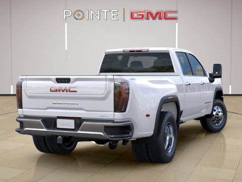 New 2025 GMC Sierra 3500 SLT w/ SLT Convenience Package image 5