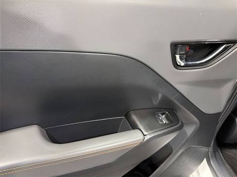 Certified 2025 Subaru Crosstrek 2.5i Limited w/ Popular Package #4A image 27