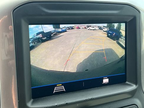 Used 2020 Chevrolet Silverado 1500 Custom Trail Boss w/ Custom Convenience Package image 19