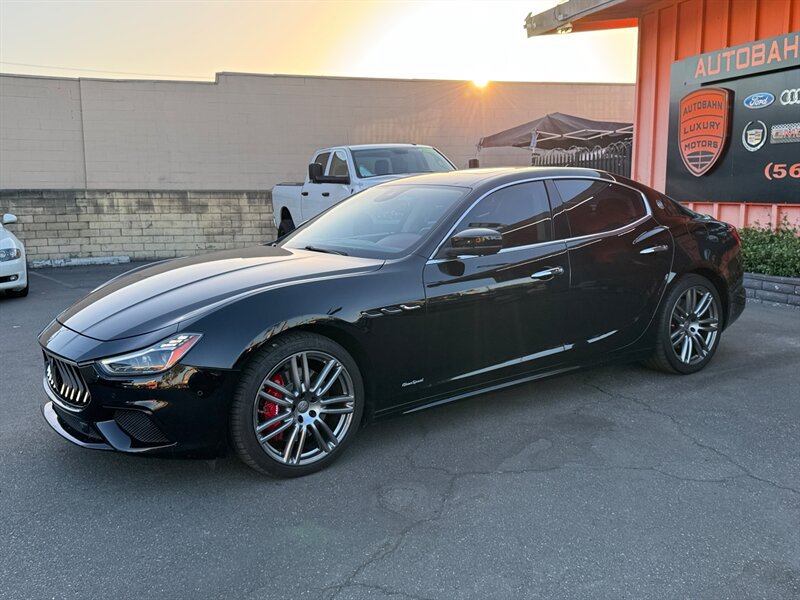 Used 2018 Maserati Ghibli S GranSport Q4 AWD/4WD image 8