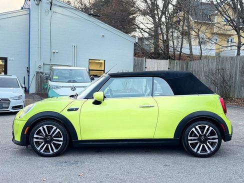 Used 2022 MINI Cooper S image 9
