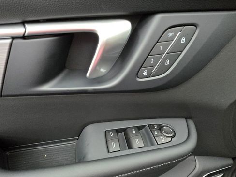 New 2026 Buick Enclave Preferred w/ Power Package image 24