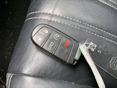 Used 2021 Chrysler 300 S RWD image 36
