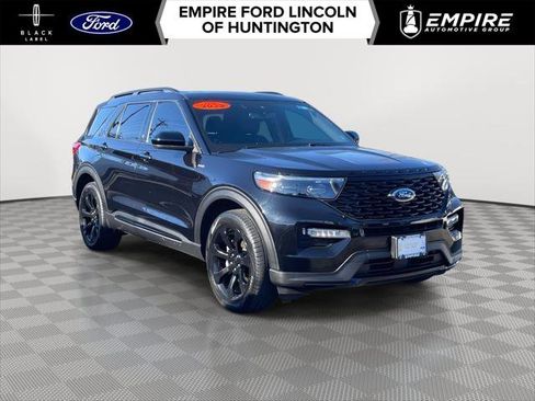 Used 2023 Ford Explorer ST-Line w/ Class IV Trailer Tow Package image 1