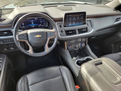 Used 2023 Chevrolet Suburban High Country AWD/4WD image 26
