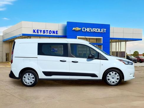 Used 2019 Ford Transit Connect XLT FWD image 8