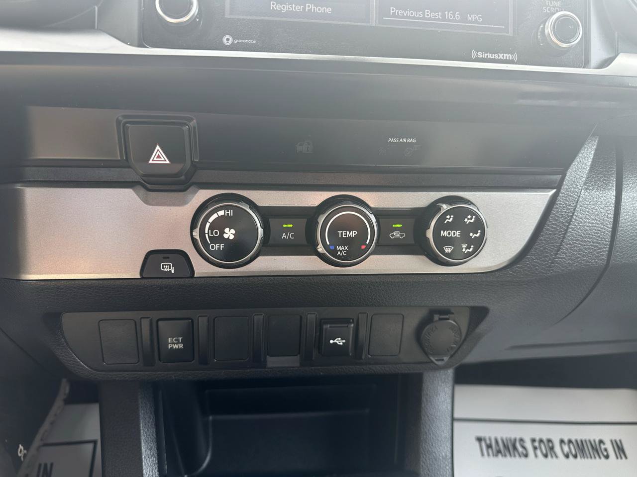 Used 2022 Toyota Tacoma SR RWD image 15