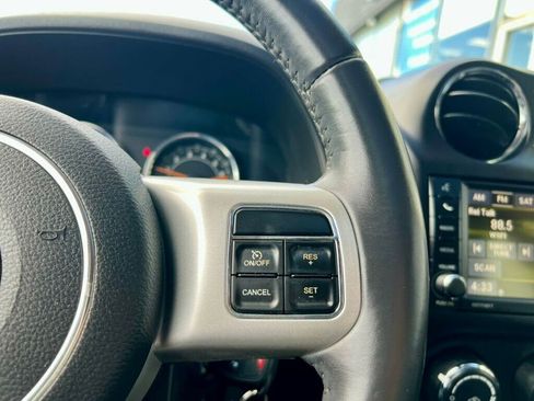 Used 2017 Jeep Compass High Altitude image 17