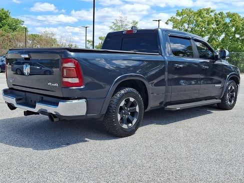 Used 2019 RAM 1500 Laramie AWD/4WD image 9