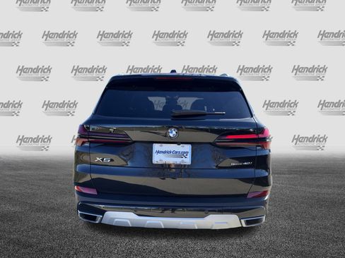 Certified 2026 BMW X5 sDrive40i image 9