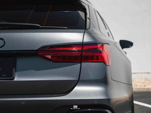 Used 2023 Audi RS 6 w/ Executive Package AWD/4WD image 24