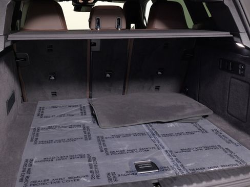 Used 2025 BMW iX xDrive50 w/ Premium Package image 63