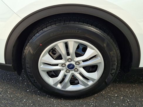 Certified 2023 Ford Escape FWD image 10