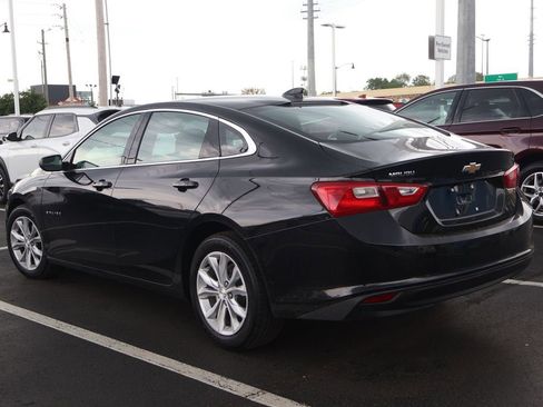 Used 2025 Chevrolet Malibu LT FWD image 11