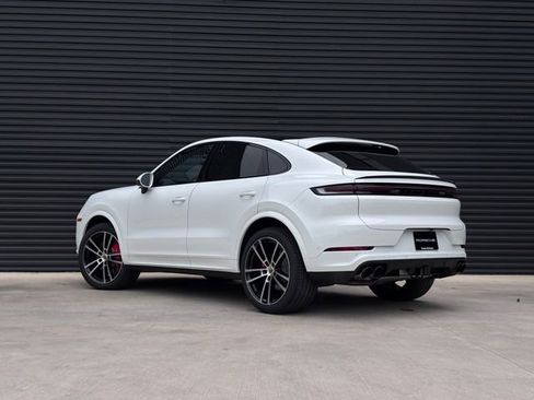 New 2026 Porsche Cayenne S AWD/4WD image 3