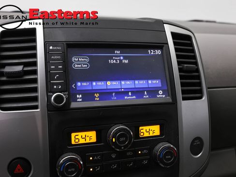 Used 2021 Nissan Frontier SV AWD/4WD image 18