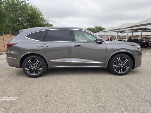 New 2026 Acura MDX SH-AWD w/ Advance Package image 3